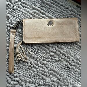 Durango Leather Co, light tan wristlet, removable strap, tassel pull, 9x4, opens